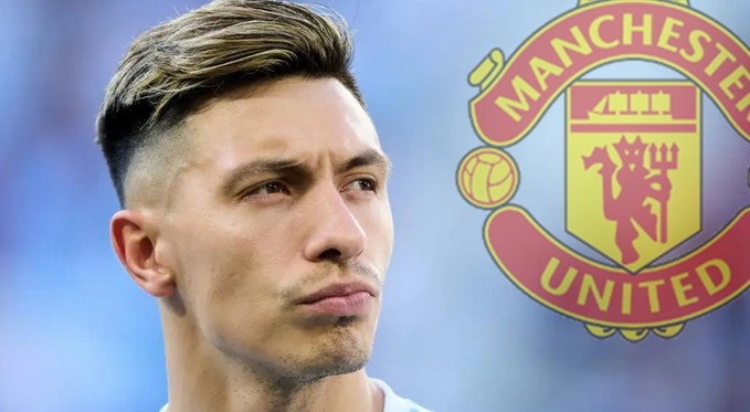 “巨人阵”迎来超级补丁,马丁内斯激活曼联防守体系