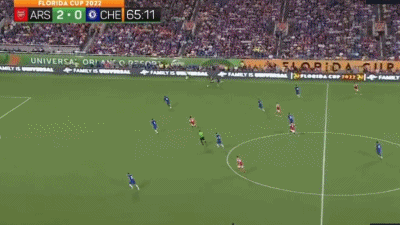 这是压着打啊!萨卡补射,阿森纳已3-0切尔西