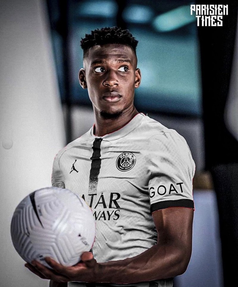 罗马诺:切尔西曾想截胡穆基勒,但球员已同意加盟巴黎