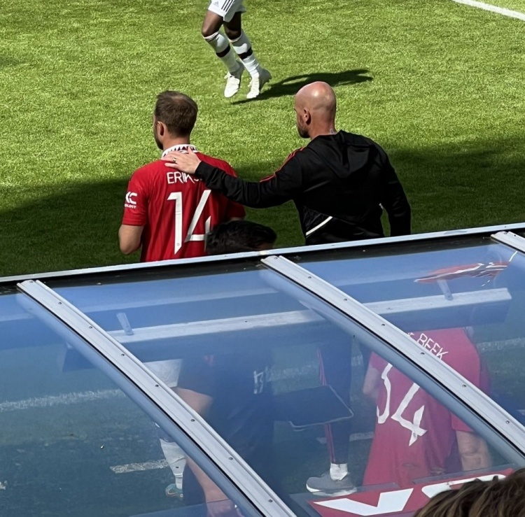 ?埃里克森替补24分钟表现如何?你会让他和B费同时登场吗