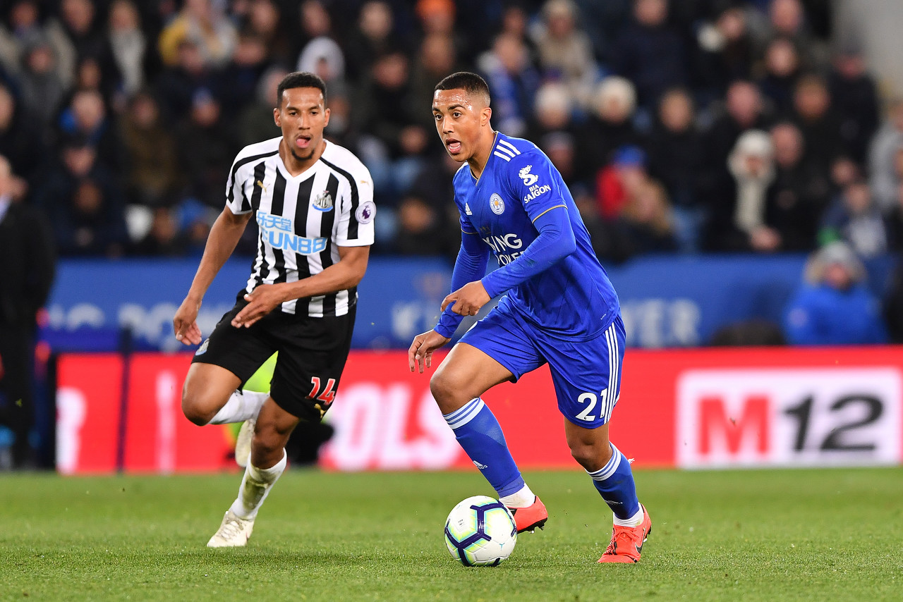 阿邦拉霍：托马斯和扎卡都有缺陷，相信阿森纳会签下蒂莱曼斯