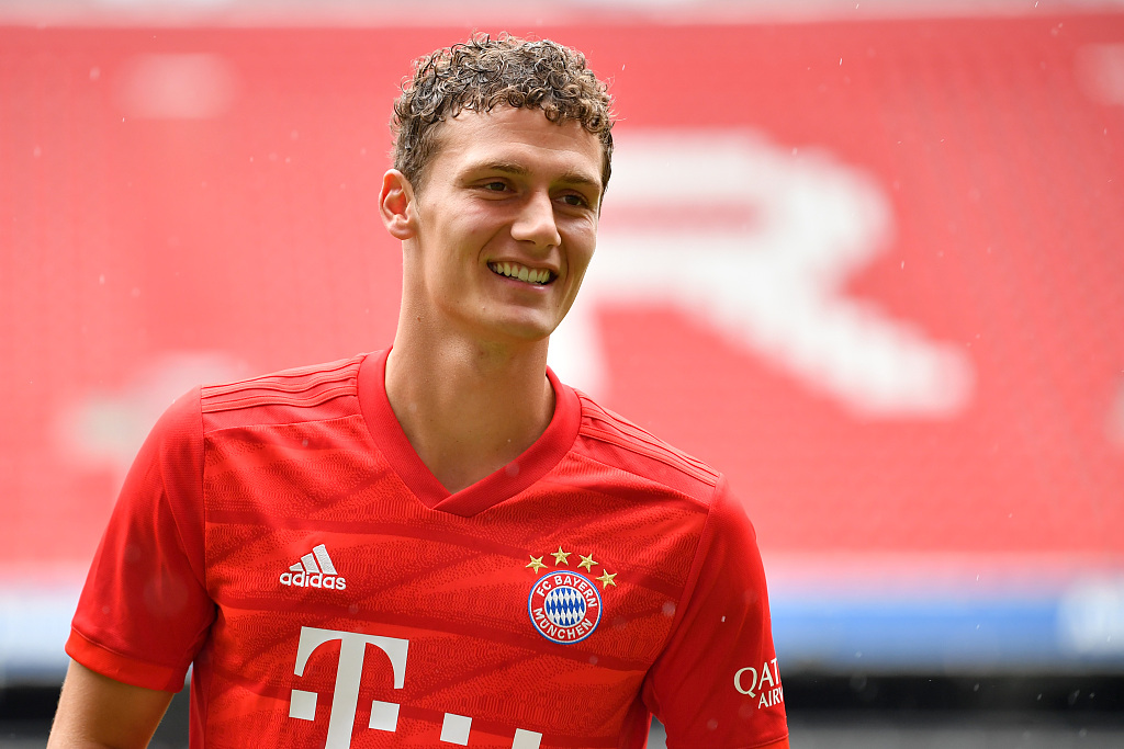 记者:拜仁主帅纳格尔斯曼希望能够留下帕瓦尔