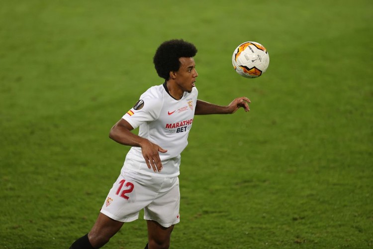 罗马诺:切尔西为签孔德已经倾尽全力了,目前还在等塞维开绿灯