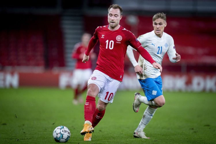 墨菲:不认为埃里克森会在曼联首发,他们需要更多引援