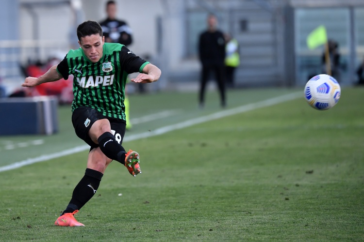 罗体:那不勒斯已征得拉斯帕多里同意但需先卖人 想先租后买凯帕