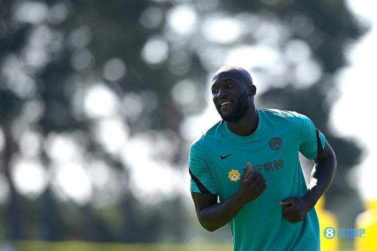 名宿:卢卡库是意甲最强前锋之一,很高兴他能重返国米