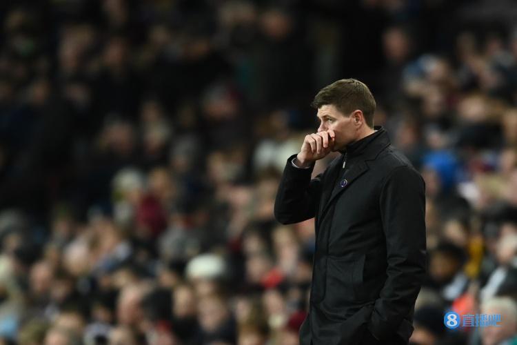 杰拉德谈维拉战平曼联:场地条件很艰难,本以为我们能多进几个球