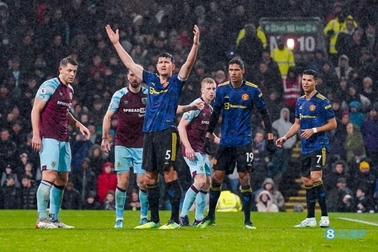 BBC:马奎尔点赞C罗不满降薪报道只是手滑,现在已经取消