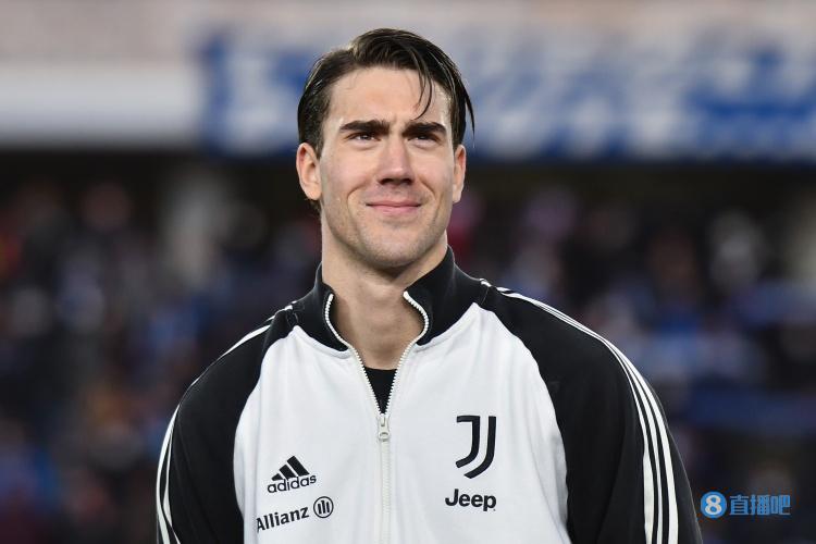 DV9:脚踏实地才能保持进步 赛季30球和意甲冠军我都想要