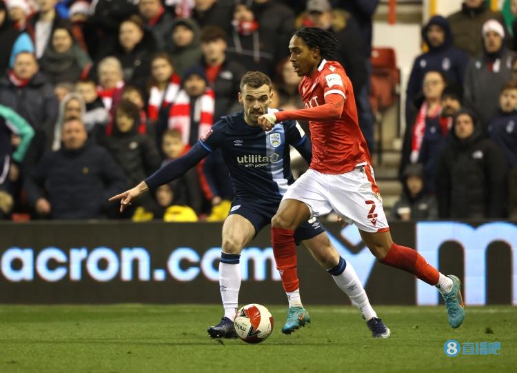 电讯报:热刺即将从米德尔斯堡签下斯彭斯,转会费为1500万英镑