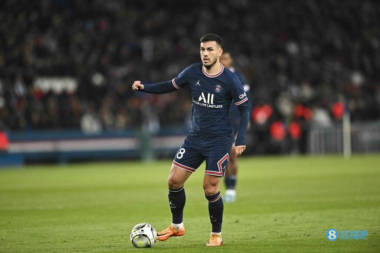 阿媒:尤文正式与巴黎谈帕雷德斯,经纪人对下周末前谈妥感到乐观