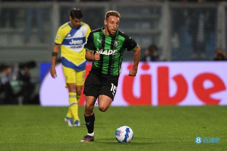 意媒:经纪人今天造访米兰之家,米兰尝试租借弗拉泰西两年+买断