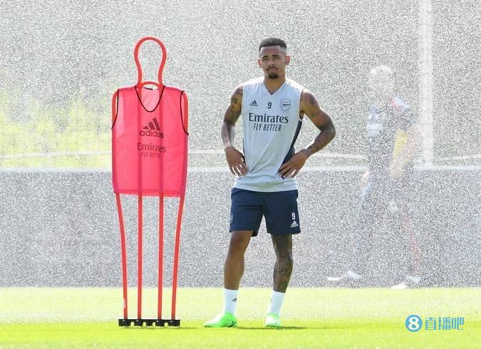 墨菲:今夏英超球队的引援都很合理 热苏斯会让阿森纳停止哭泣