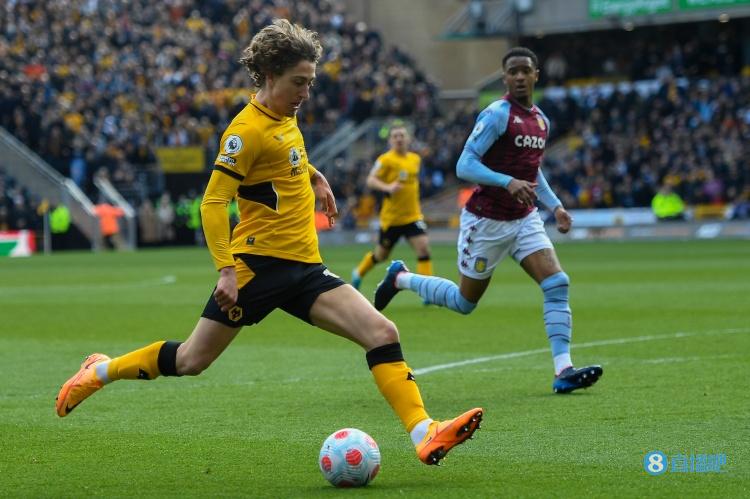 罗马诺：狼队19岁中锋法比奥-席尔瓦将外租安德莱赫特