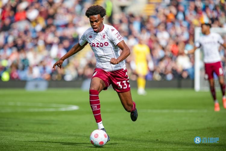 隆戈：米兰正在与维拉就引进18岁中场楚克乌梅卡进行谈判