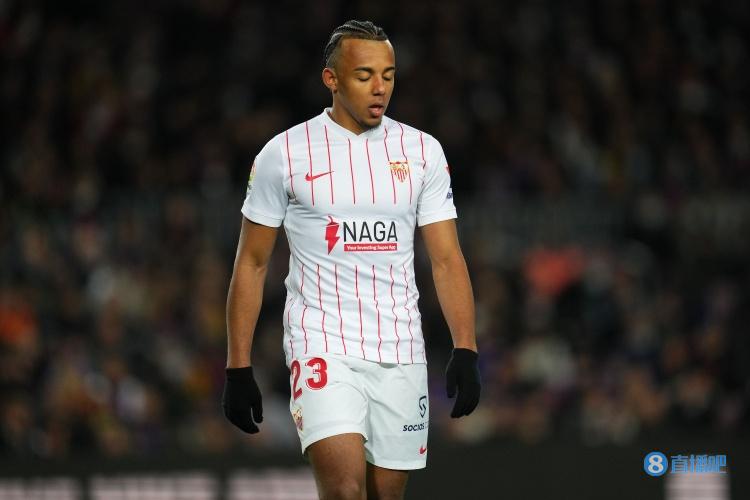 进球网：切尔西提高对孔德的报价 球员或住进卢卡库留下的房子