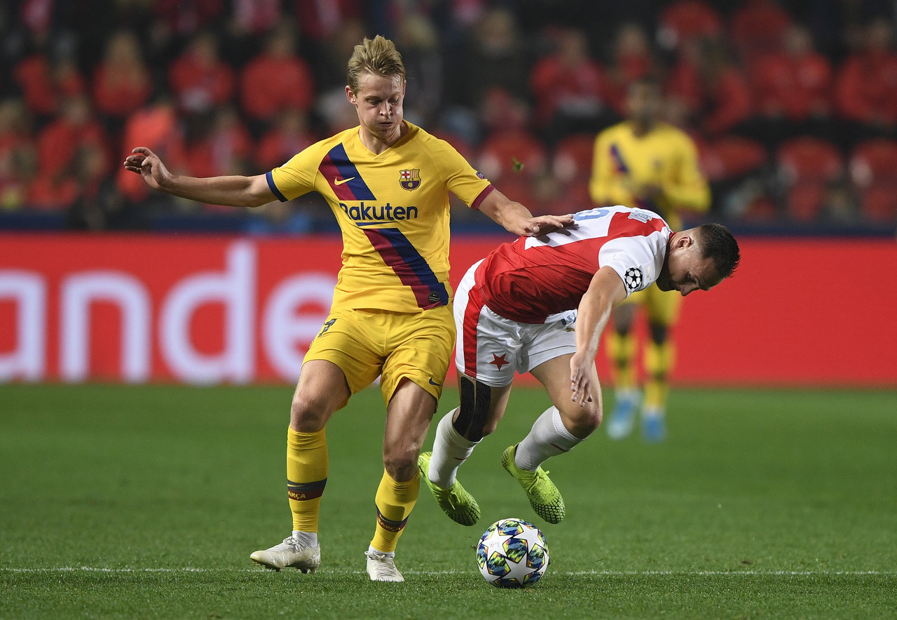 尼科尔:德容能在任何球队效力,切尔西应引进他取代若日尼奥