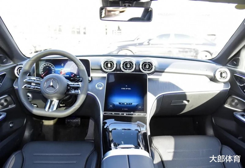 试驾奔驰C260L皓夜，优惠42000感觉不地道，说说驾驶感受！