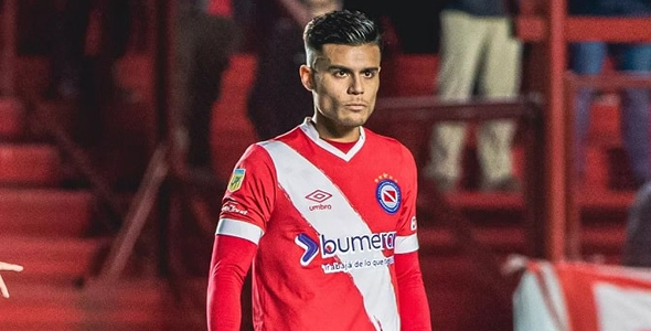 小阿根廷人食硬班菲特