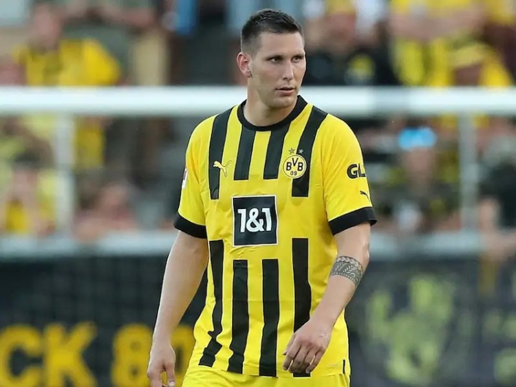 踢球者:聚勒将因伤缺席两到三周,无缘德甲首轮多特战勒沃库森