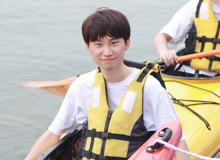 Doinb:说实话我觉得BLG真有机会赢V5,相信BLG