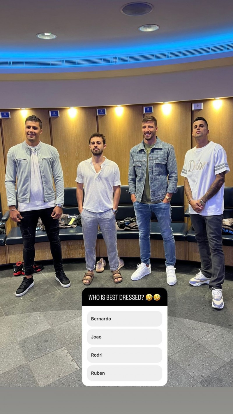 谁最潮？格拉利什晒曼城四位队友穿搭，你的选择是？?