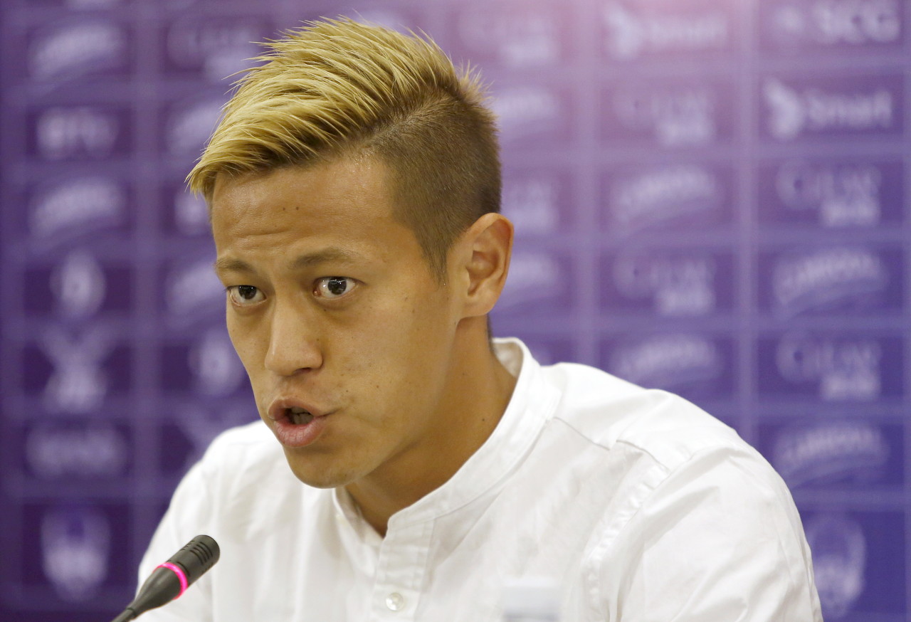 本田圭佑:不被期待的感觉将刺激日本队,希望他们从小组赛突围