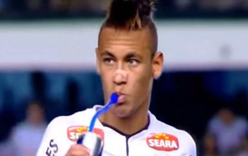 桑托斯主席:内马尔迟早会回来的,这也是他的愿望