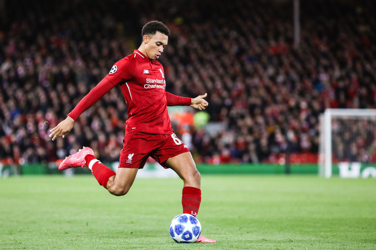 勒伯夫:阿诺德的控球能力很出色,但他的防守水平真的很糟糕