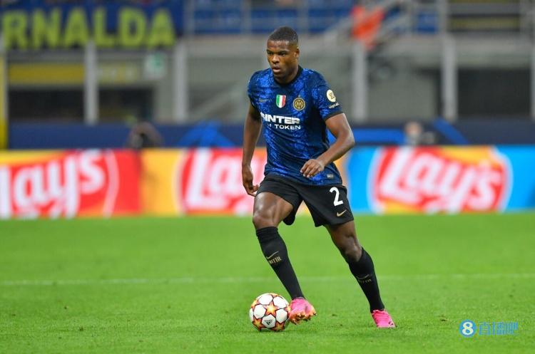 斯基拉：切尔西3000万欧包含奖金报价邓弗里斯，遭到国米拒绝