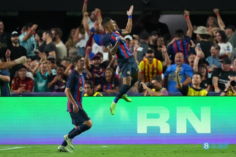 世体:巴萨有信心在西甲第一轮开赛前为五位新援注册