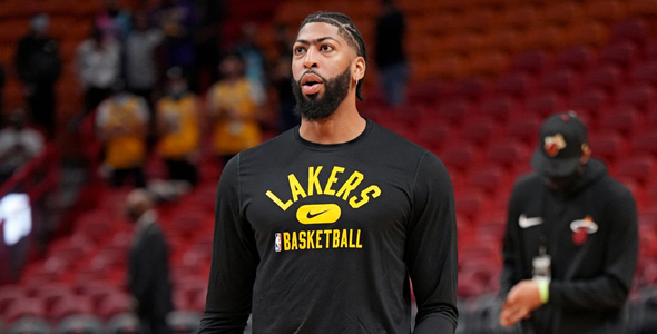 曝湖人打算评估浓眉交易价值