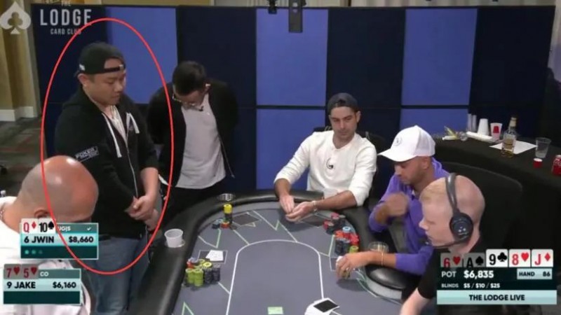 【EV扑克】河牌all in被跟注后,他竟然把坚果牌扔了!