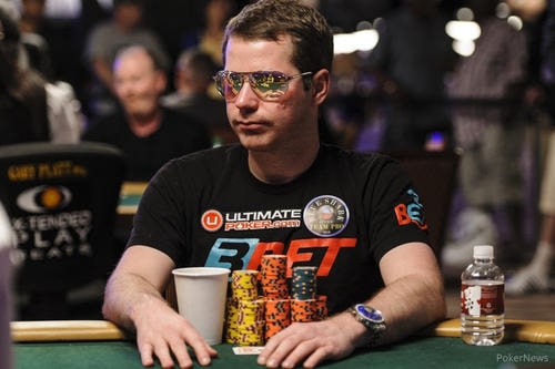 【EV扑克】牌局分析 | 头铁是要付出大代价的