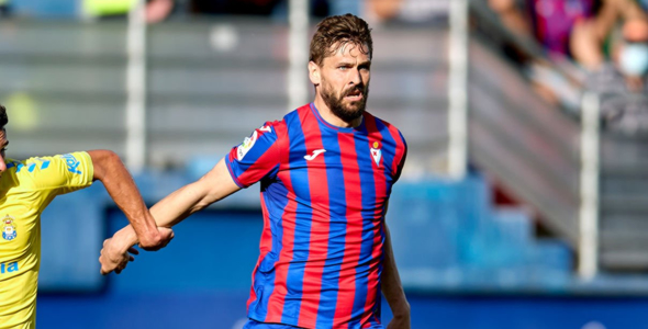 费兰度.罗兰迪宣布退役