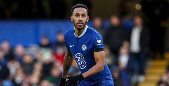 费伦巴治有意租借奥巴美扬