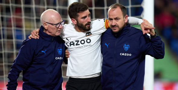 荷西.加耶右脚踝韧带扭伤