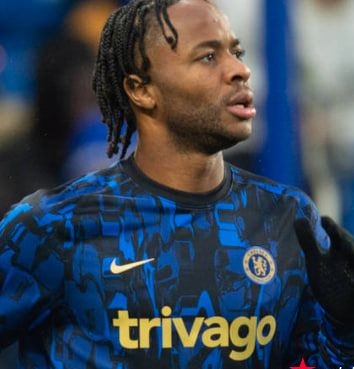 大发体育-费迪南德为斯特林鸣冤 2句话得罪死4三狮国脚,大发助力你的致富之路!