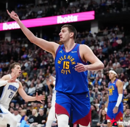 迈博体育:官方MVP榜:约基奇重返榜首大帝跌至第3