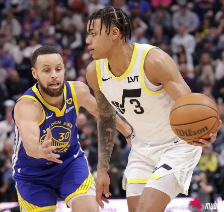 大发体育-克莱替补砍35分库里16+10 马尔卡宁20分爵士不敌勇士,大发助力你的致富之路!