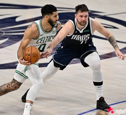 大发体育-扳回一城!东契奇29+5+5欧文21分 独行侠狂胜绿军总,大发助力你的致富之路!