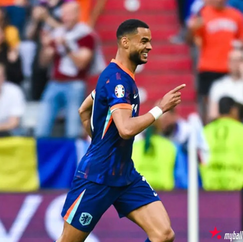 迈博体育:加克波:一到大赛就闪耀 飞奔的荷兰人