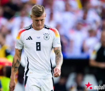 迈博体育:正式退役!克罗斯:终场哨响后感到悲伤和空虚