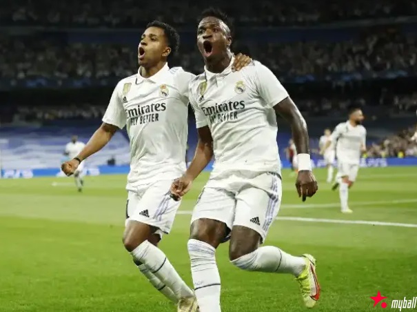 大发体育-2亿转会费＋1亿年薪！神秘豪门强挖皇马太子，大发助力你的致富之路！