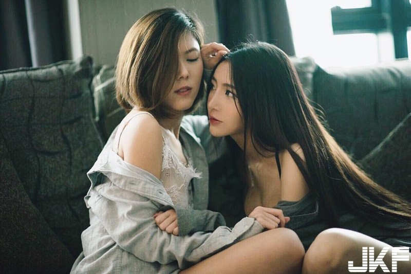 香港「最強姐妹花」超正！姊姊清新、妹妹性感　湊在一起吃碗姊妹丼剛好！