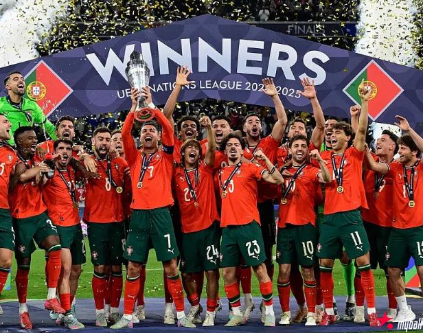 大发体育-欧国联-C罗破门救主+伤退 葡萄牙7-5逆转西班牙夺，大发助力你的致富之路！