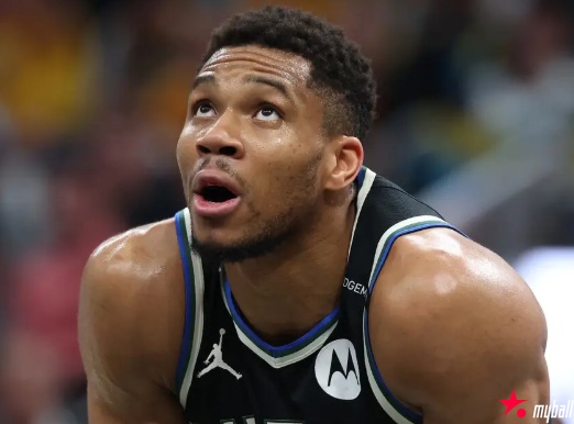 大发体育-曝字母哥已无意提出交易申请 打算继续留雄鹿，大发助力你的致富之路！