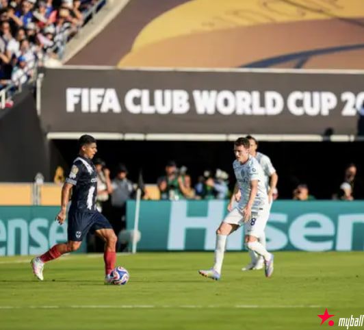 迈博体育 复制9248头球!39岁拉莫斯泰山压顶,力压巴斯托