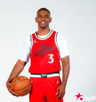 大发体育-保罗身着3号球衣亮相：回归快船是不需要思考，大发助力你的致富之路！