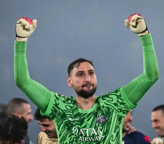 迈博体育 26岁意大利国门多纳鲁马陷进退两难境地